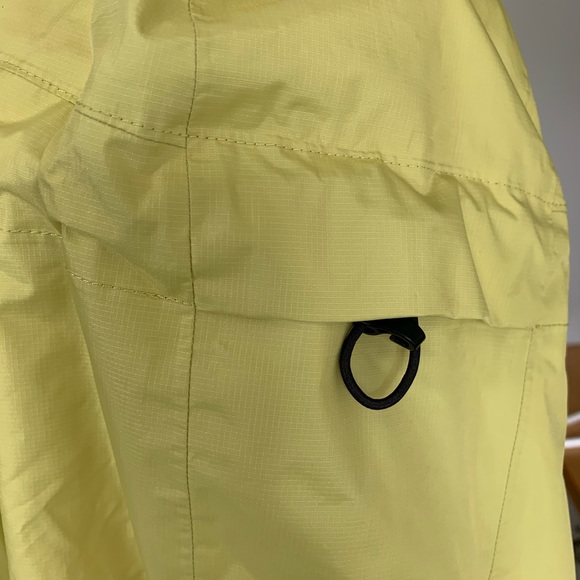 Patagonia Torrentshell Jacket - Picture 8 of 10